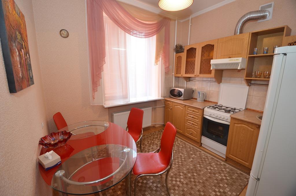 Apartments In The City Center On Sobornaya Street Mykolaiv Habitación foto